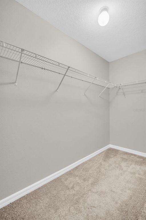 Image 26 of property listing at 1943 GREENWOOD VALLEY DRIVE, Plant City, FL 33563