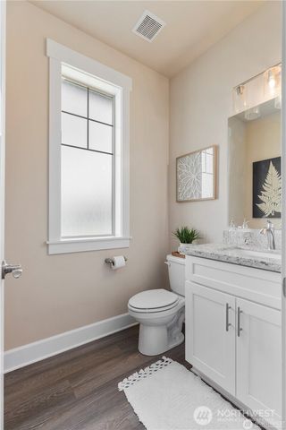209 N McNeely Street, Buckley, WA 98321
