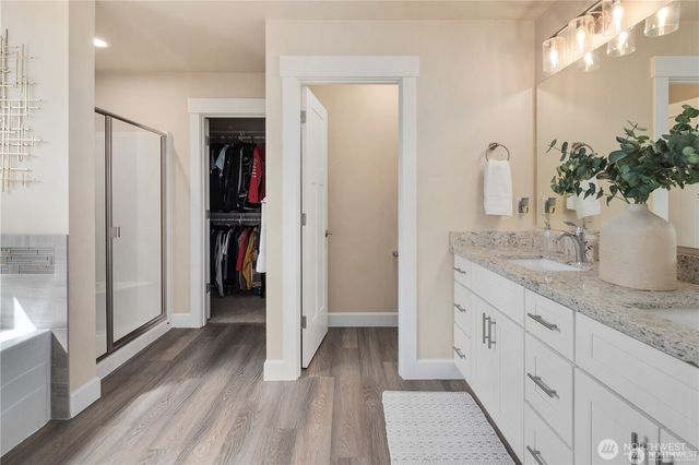 209 N McNeely Street, Buckley, WA 98321