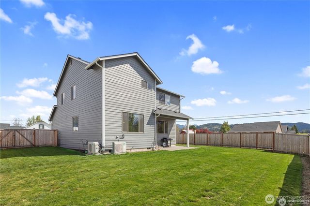 209 N McNeely Street, Buckley, WA 98321