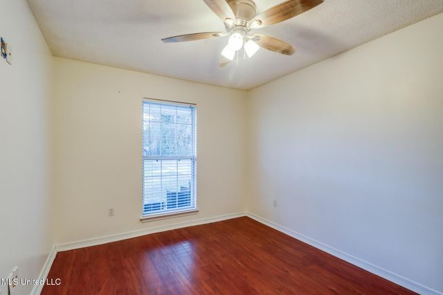 1985 Kornman Drive, Biloxi, MS 39532