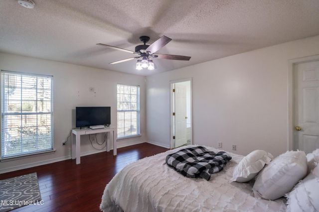 1985 Kornman Drive, Biloxi, MS 39532