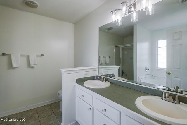 1985 Kornman Drive, Biloxi, MS 39532