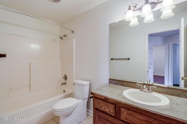 1985 Kornman Drive, Biloxi, MS 39532