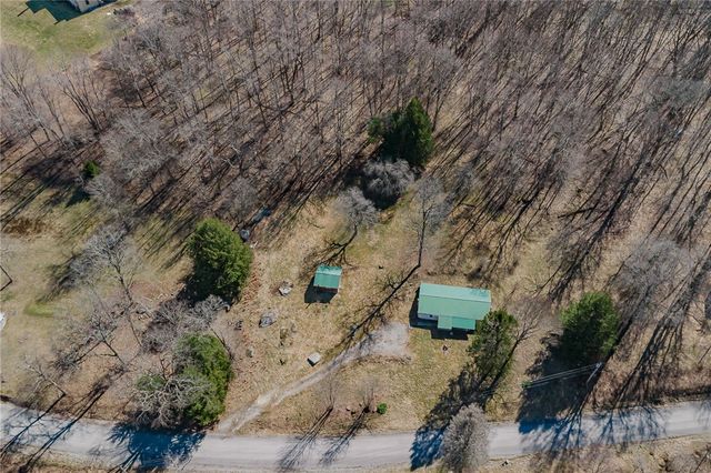 348 Hollow Rd, Washington Twp, PA 16218