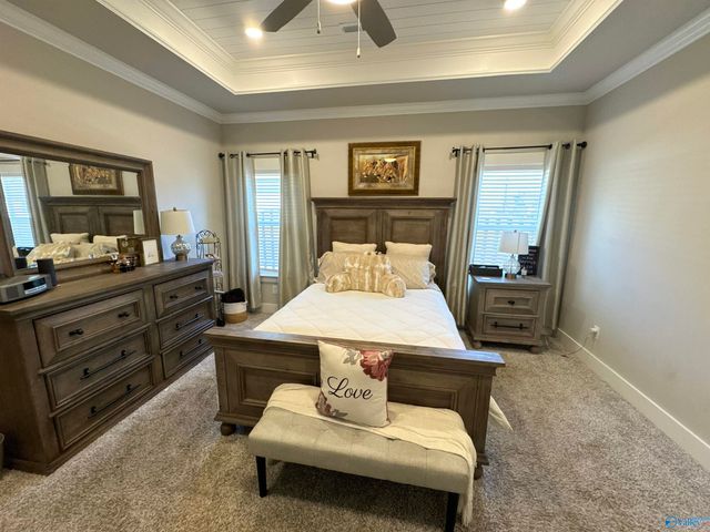 414 Raleigh Elm Drive, Huntsville, AL 35824