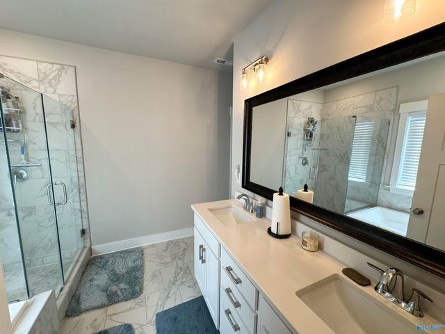 414 Raleigh Elm Drive, Huntsville, AL 35824