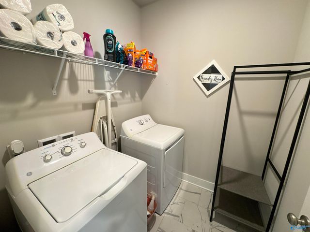 414 Raleigh Elm Drive, Huntsville, AL 35824