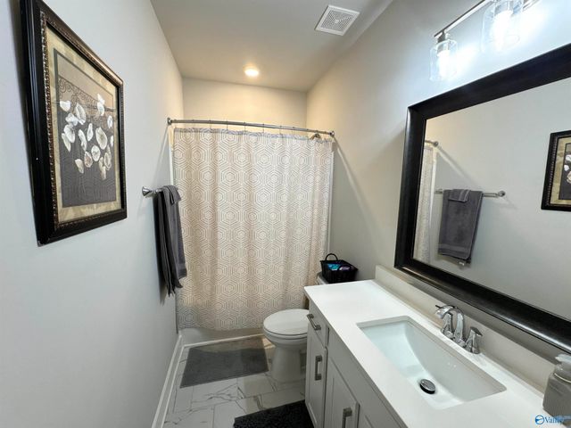 414 Raleigh Elm Drive, Huntsville, AL 35824