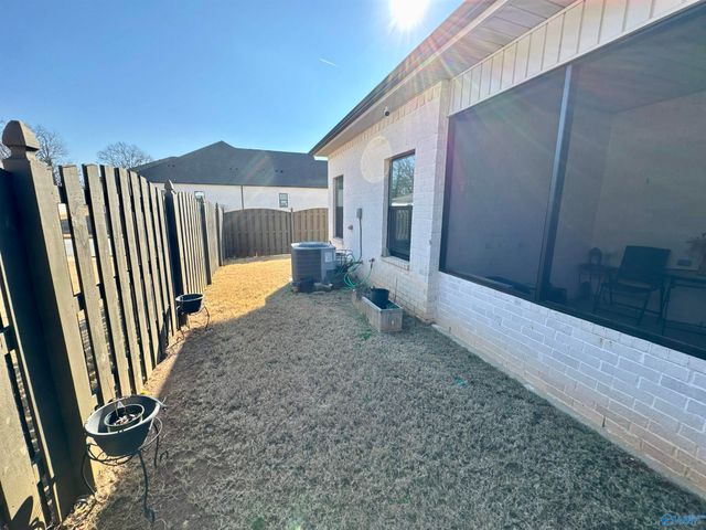 414 Raleigh Elm Drive, Huntsville, AL 35824