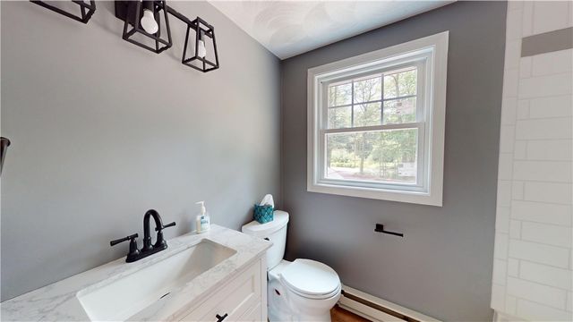 112 Cranberry Ridge Road, Glocester, RI 02857