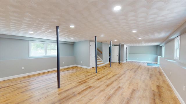 112 Cranberry Ridge Road, Glocester, RI 02857