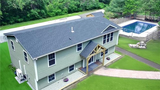 112 Cranberry Ridge Road, Glocester, RI 02857