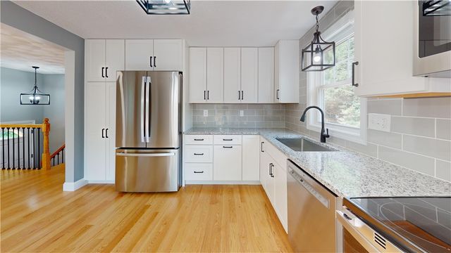 112 Cranberry Ridge Road, Glocester, RI 02857