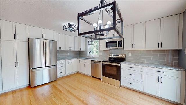 112 Cranberry Ridge Road, Glocester, RI 02857