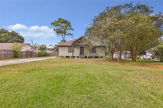919 Meek Road, Humble, TX 77338
