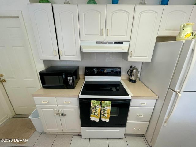 125 Lynnhurst Drive, Ormond Beach, FL 32176