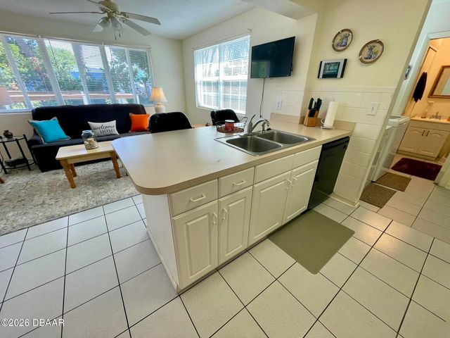 125 Lynnhurst Drive, Ormond Beach, FL 32176