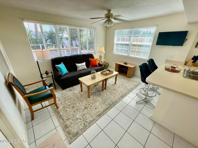 125 Lynnhurst Drive, Ormond Beach, FL 32176