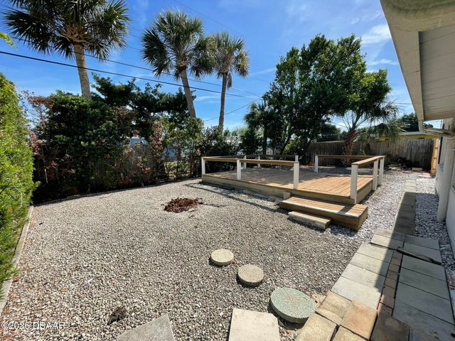 125 Lynnhurst Drive, Ormond Beach, FL 32176