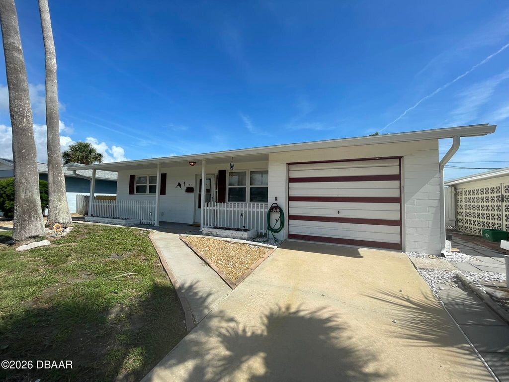125 Lynnhurst Drive, Ormond Beach, FL 32176