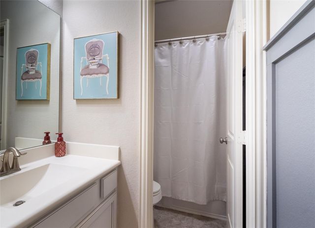 8992 S Comanche Circle, Willis, TX 77378