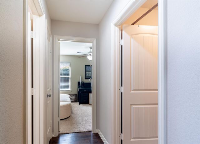 8992 S Comanche Circle, Willis, TX 77378