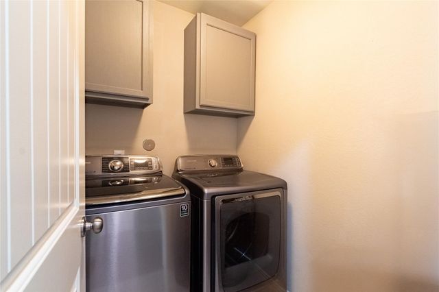 8992 S Comanche Circle, Willis, TX 77378