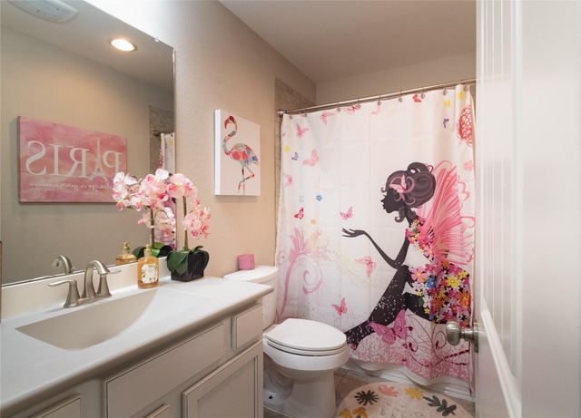 8992 S Comanche Circle, Willis, TX 77378