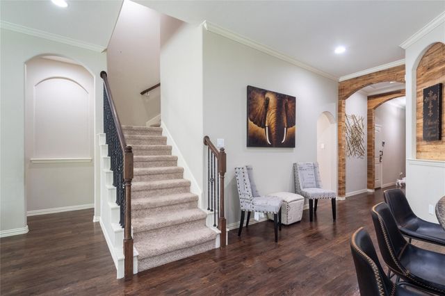 8992 S Comanche Circle, Willis, TX 77378