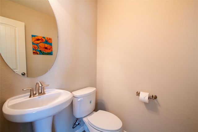 8992 S Comanche Circle, Willis, TX 77378