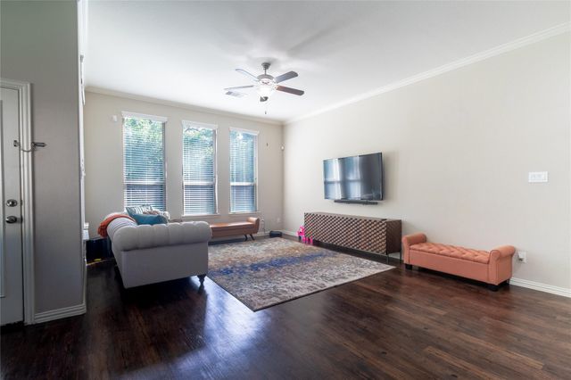 8992 S Comanche Circle, Willis, TX 77378