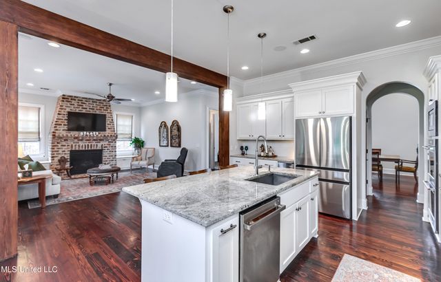 110 Bristol Lane, Madison, MS 39110