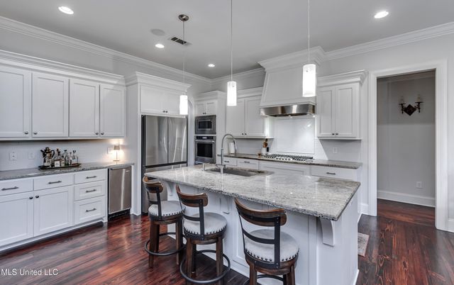 110 Bristol Lane, Madison, MS 39110