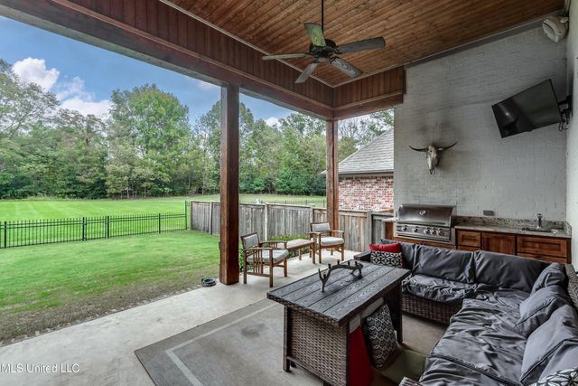 110 Bristol Lane, Madison, MS 39110