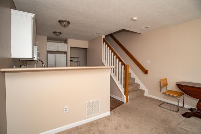 6997 Monarchos Drive, 11, New Albany, OH 43054
