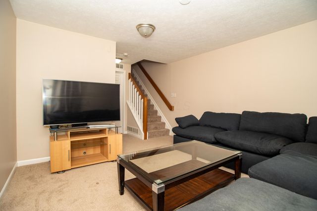 6997 Monarchos Drive, 11, New Albany, OH 43054