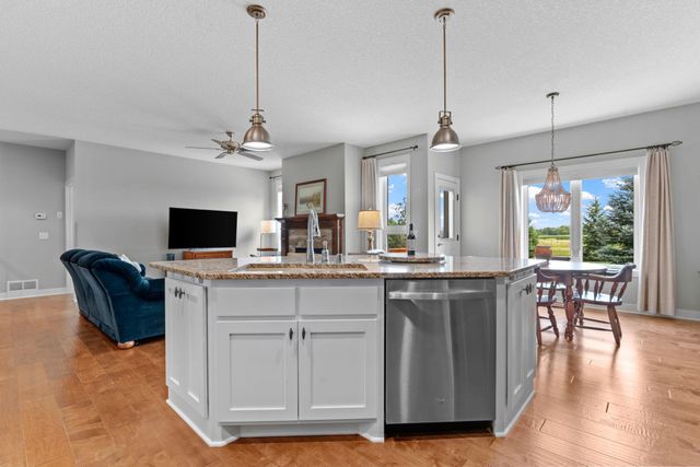 12096 Malisa Court, Rogers, MN 55374