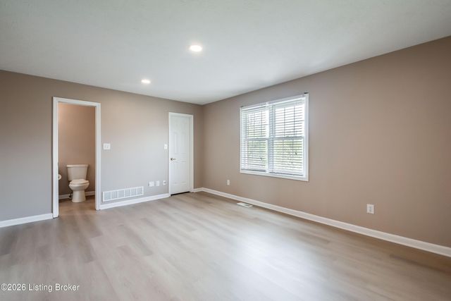 6710 Grandfield Rd, Louisville, KY 40258