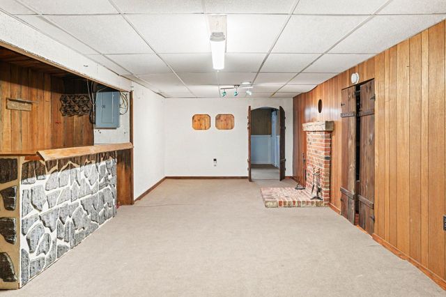 249 S 20th Street S, Battle Creek, MI 49015