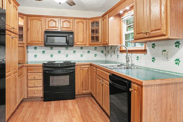 249 S 20th Street S, Battle Creek, MI 49015
