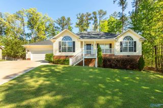 1844 Sheila Avenue, Southside, AL 35907