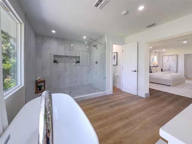 5239 SADDLEBROOK WAY, Zephyrhills, FL 33543