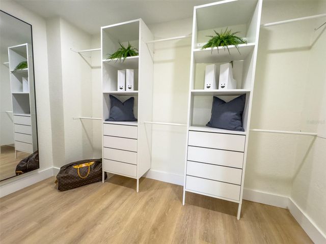 5239 SADDLEBROOK WAY, Zephyrhills, FL 33543