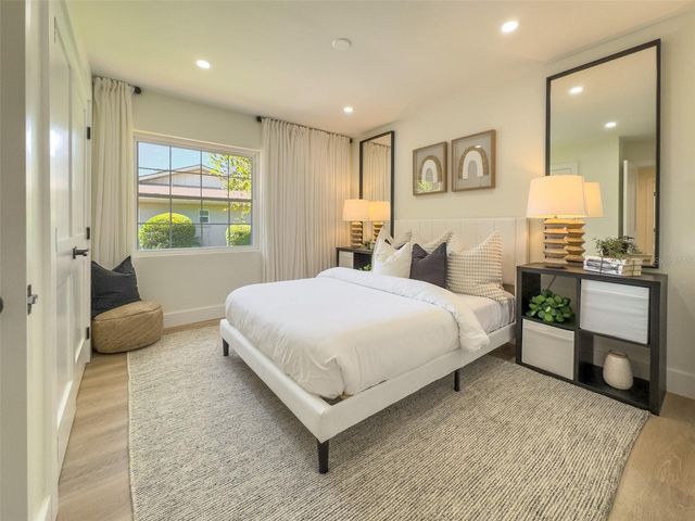 5239 SADDLEBROOK WAY, Zephyrhills, FL 33543