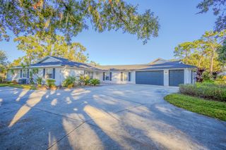 5239 SADDLEBROOK WAY, Zephyrhills, FL 33543