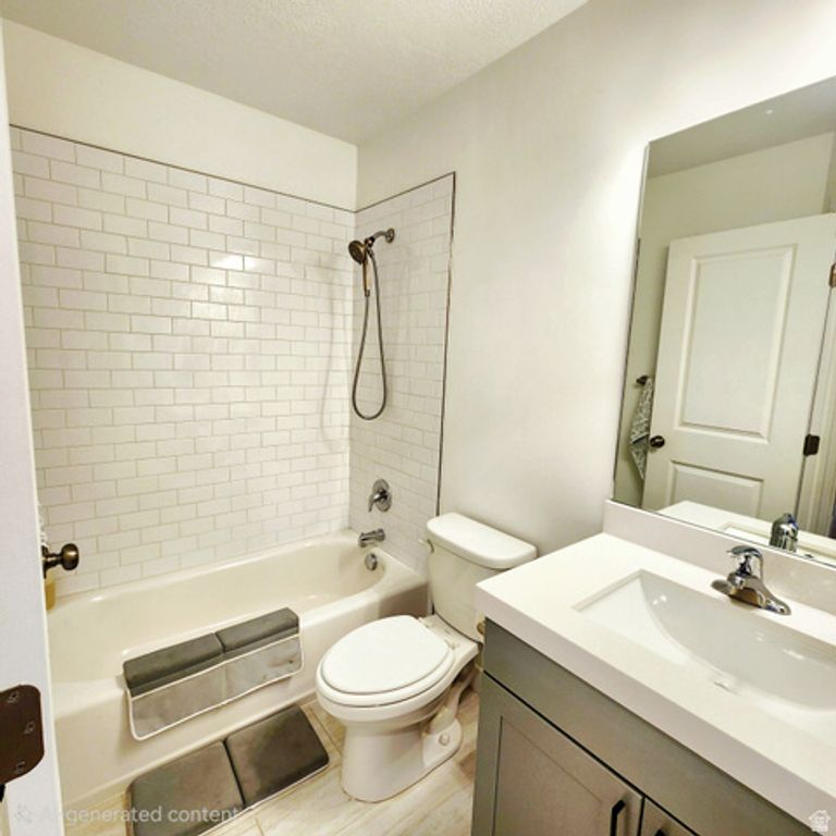 Image 11 of property listing at 615 S PLUM CREEK LN, Ogden, UT 84404