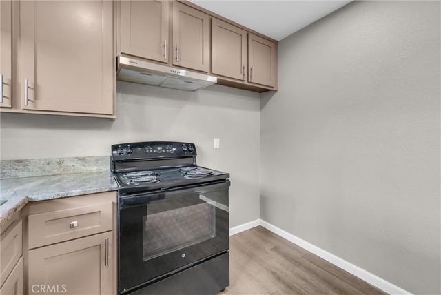10472 Chapman, Garden Grove, CA 92840