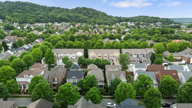 447 Pearre Springs Way, Franklin, TN 37064