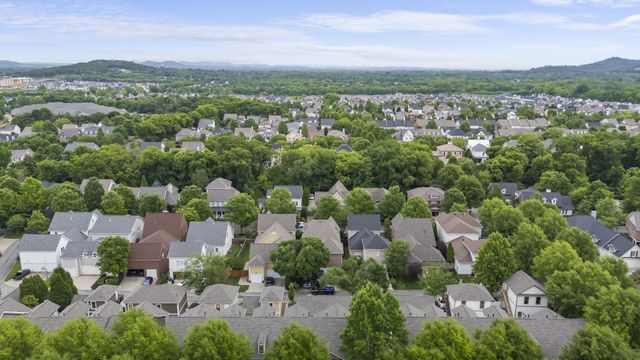 447 Pearre Springs Way, Franklin, TN 37064